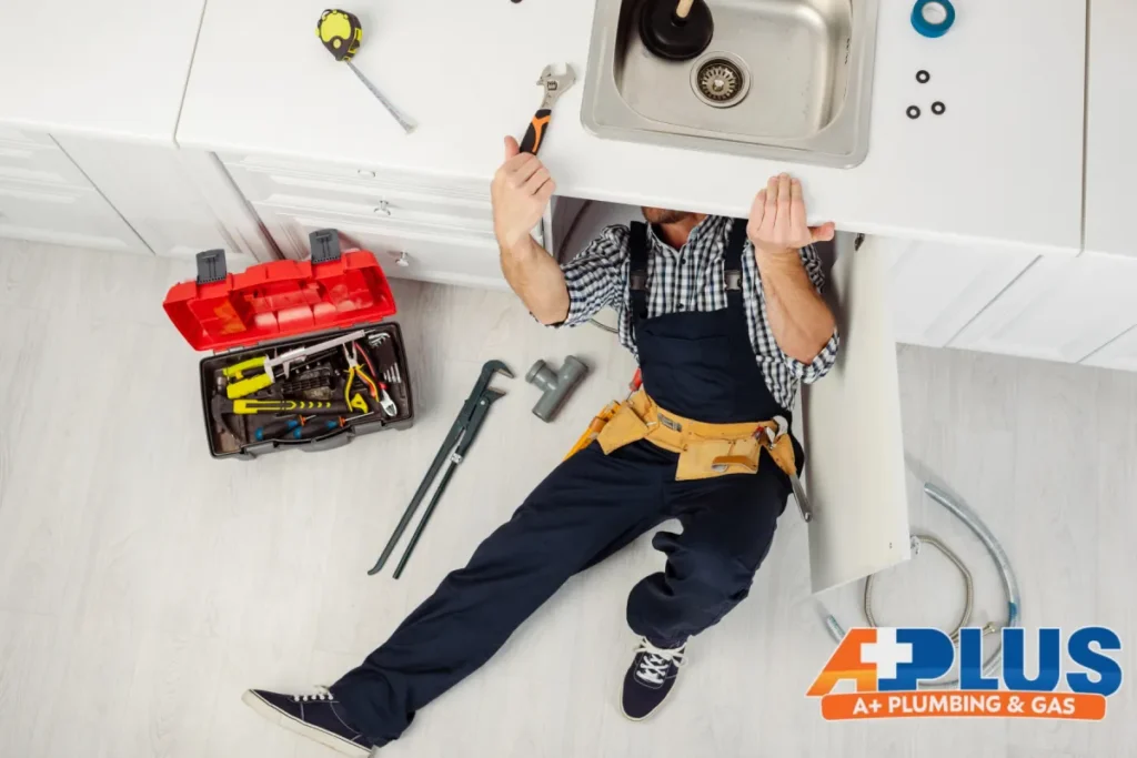 repair plumbing sink
